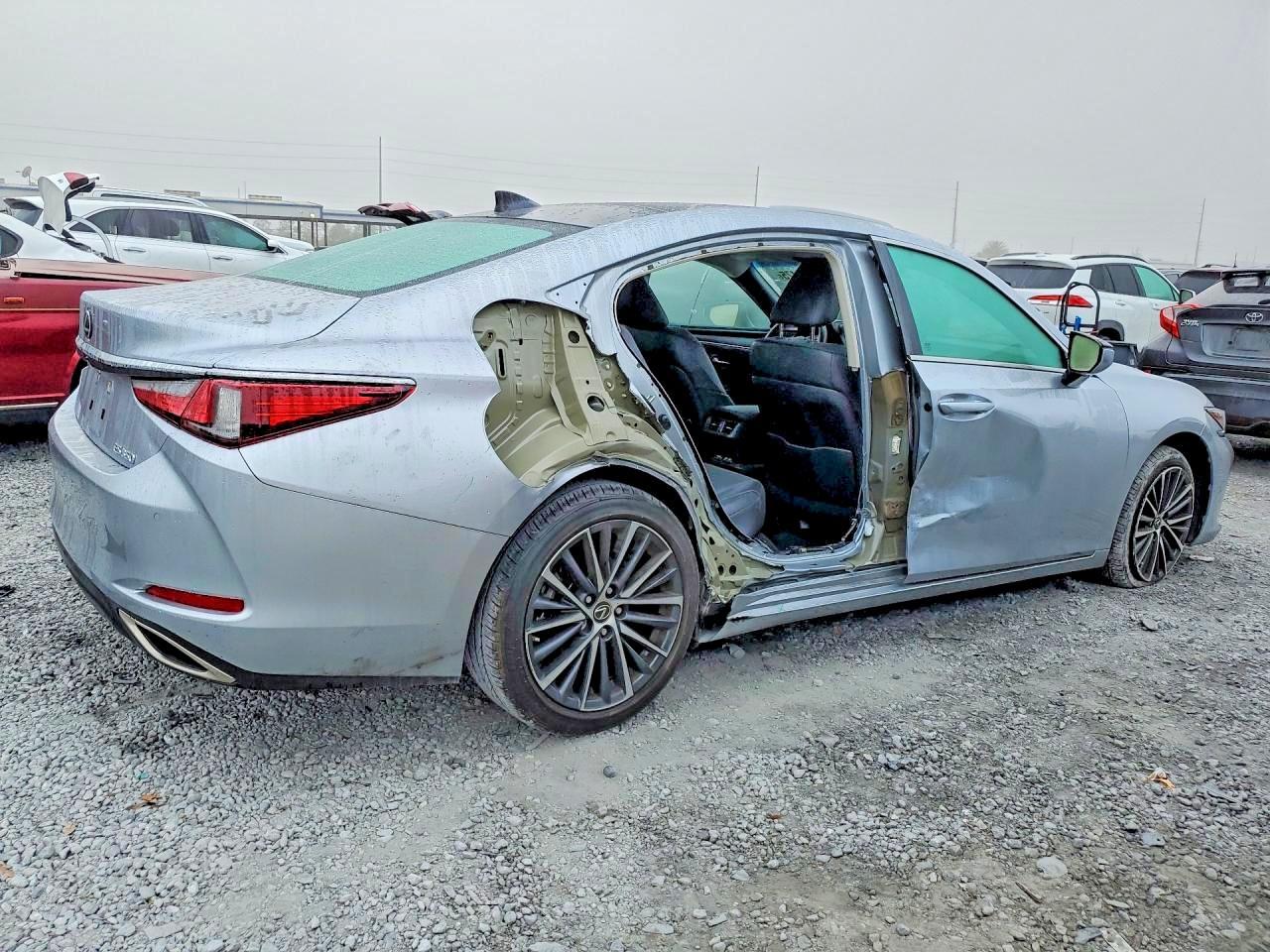 2022 Lexus Es 350 - zdjęcie 3