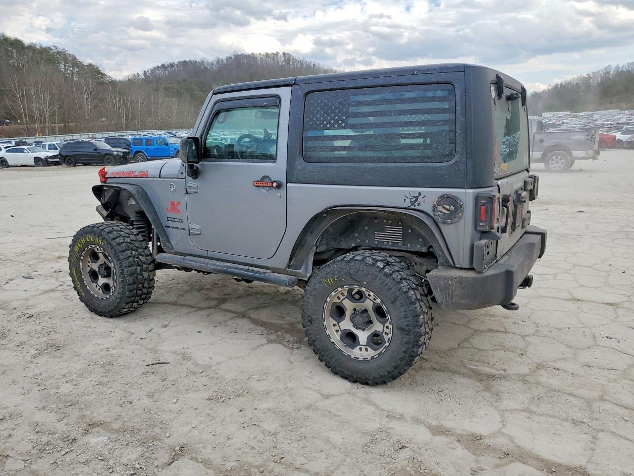 2014 Jeep Wrangler Sport - zdjęcie 2