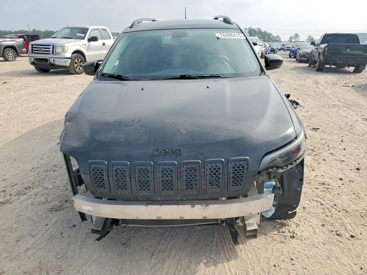 2019 Jeep Cherokee Latitude Plus - zdjęcie 5