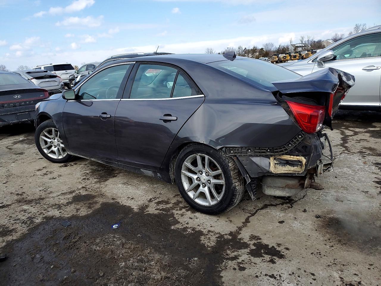 2013 Chevrolet Malibu 2Lt - zdjęcie 2