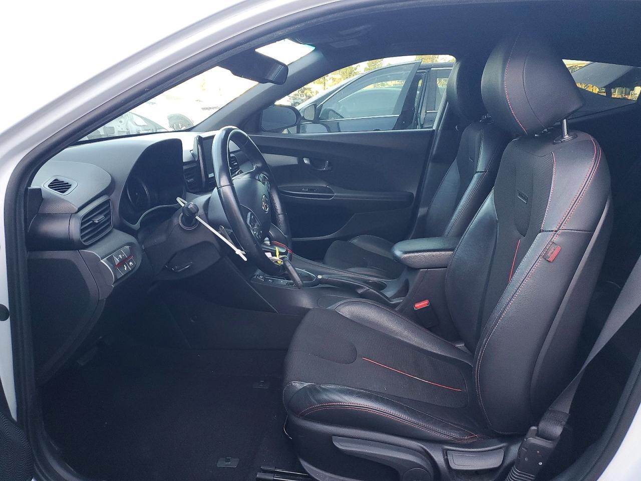 2019 Hyundai Veloster 2.0L Premium - zdjęcie 7