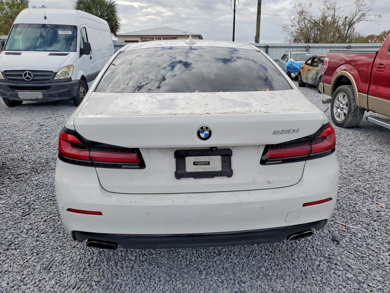 2021 BMW 530 I - zdjęcie 6