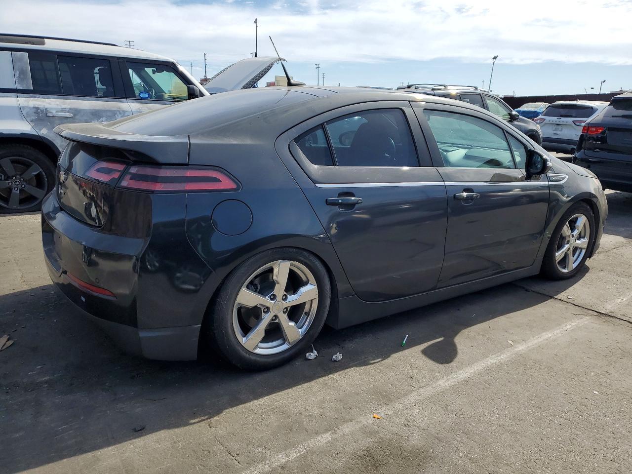 2014 Chevrolet Volt - zdjęcie 3
