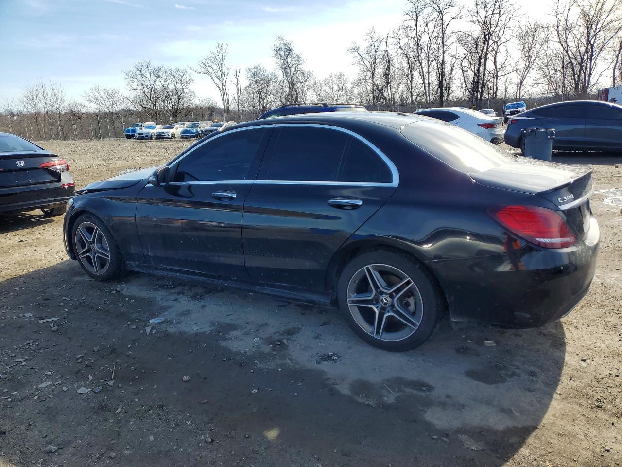 2020 Mercedes-Benz C 300 - zdjęcie 2