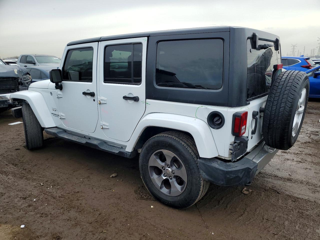 2017 Jeep Wrangler Unlimited Sahara - zdjęcie 2