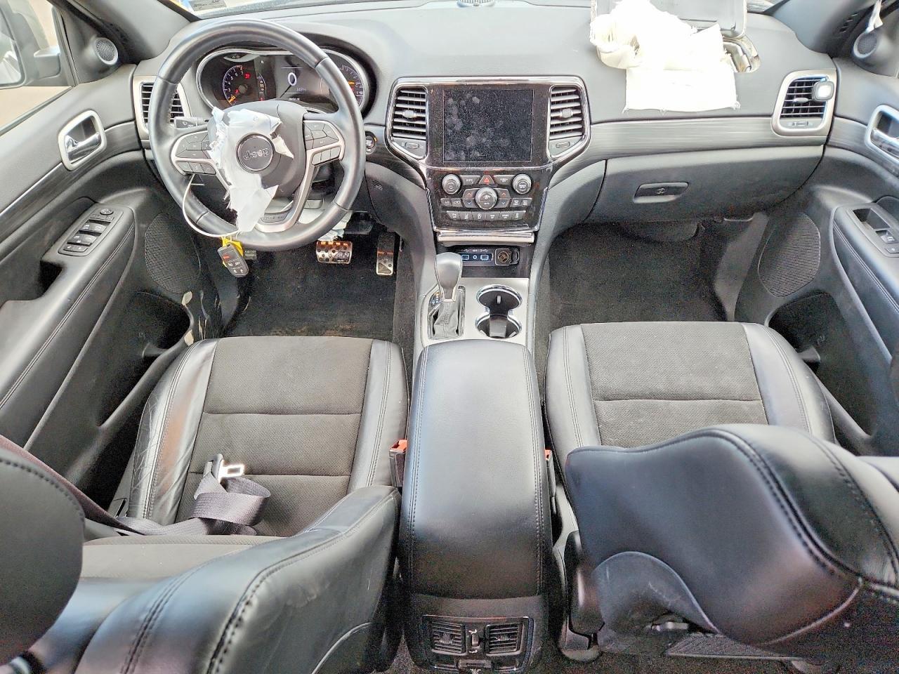 2022 Jeep Grand Cherokee Laredo E - zdjęcie 8