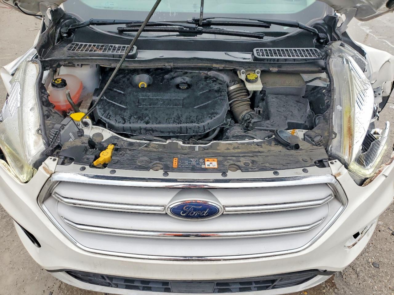 2019 Ford Escape Titanium - zdjęcie 12