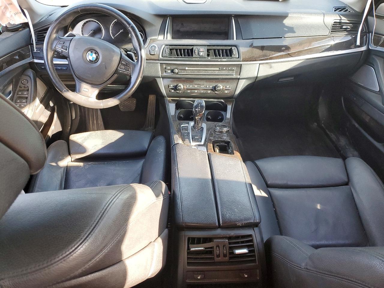 2016 BMW 535 Xi - zdjęcie 8