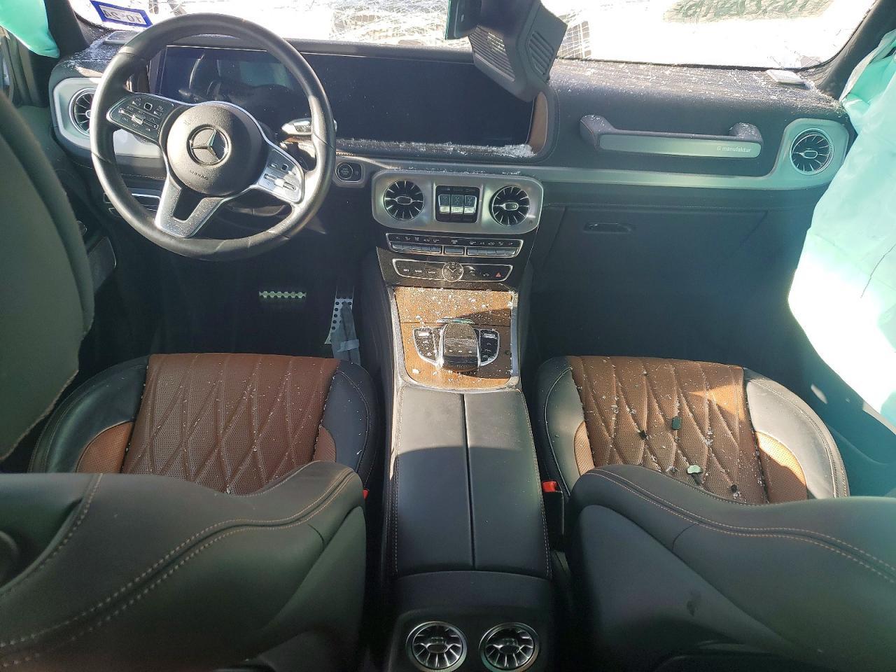 2022 Mercedes Benz G 550 - zdjęcie 8