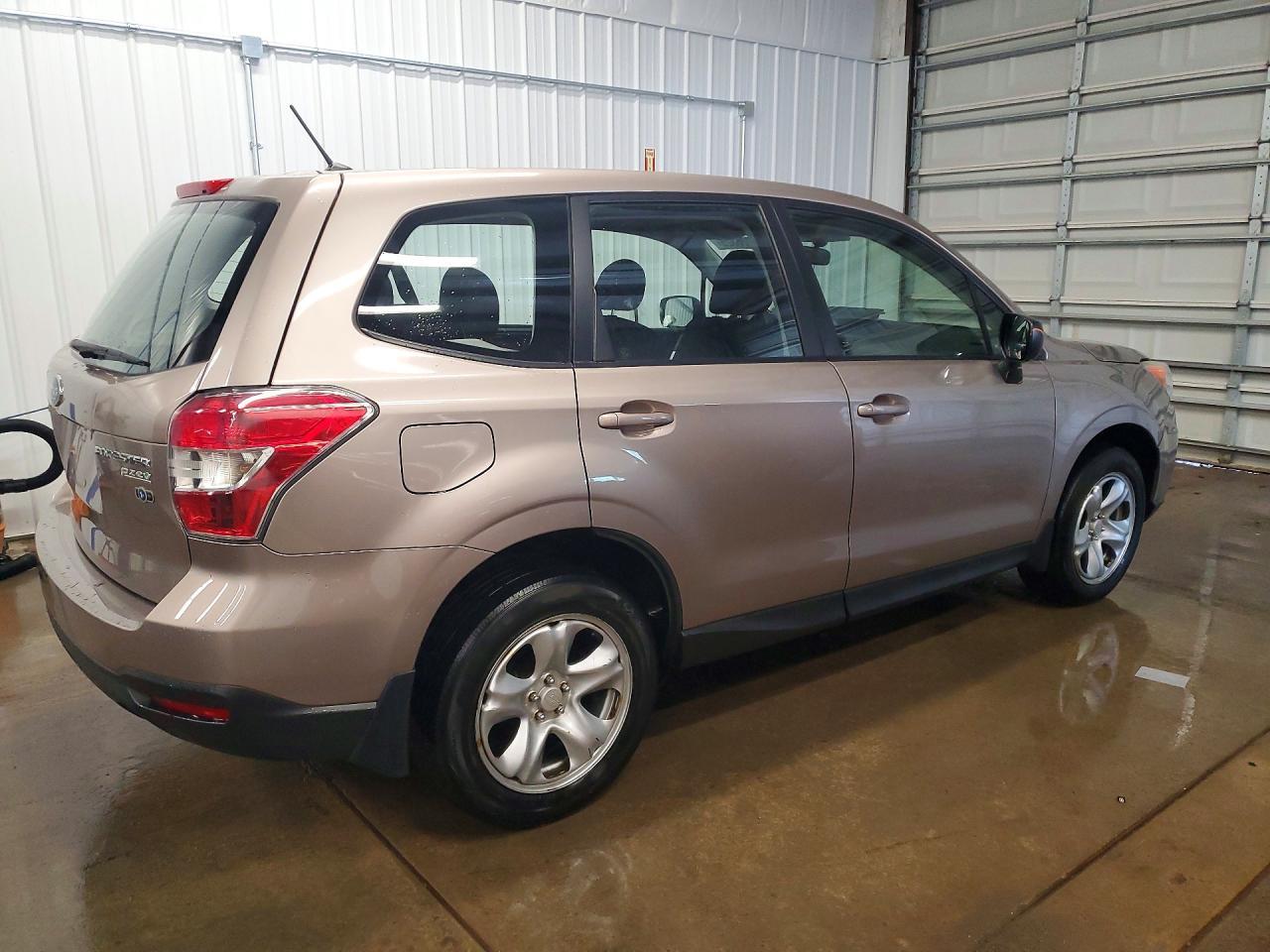 2014 Subaru Forester 2.5I - zdjęcie 3
