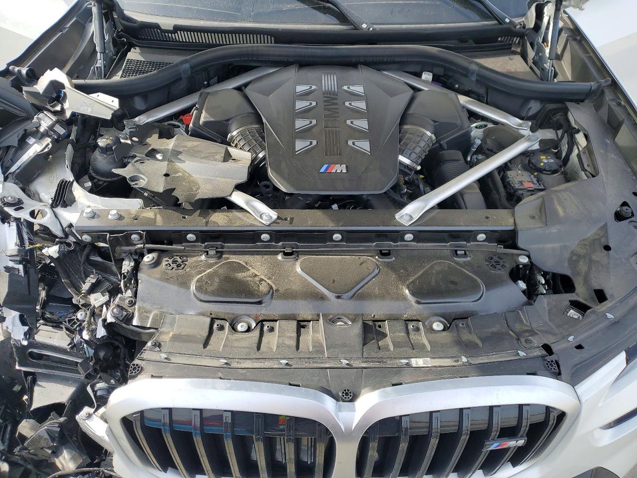 2025 BMW X7 M60I - zdjęcie 12