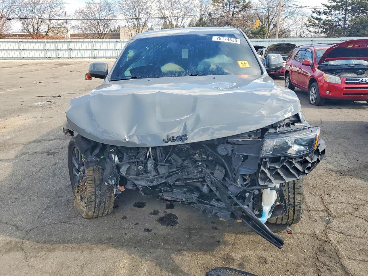 2021 Jeep Grand Cherokee Laredo - zdjęcie 5