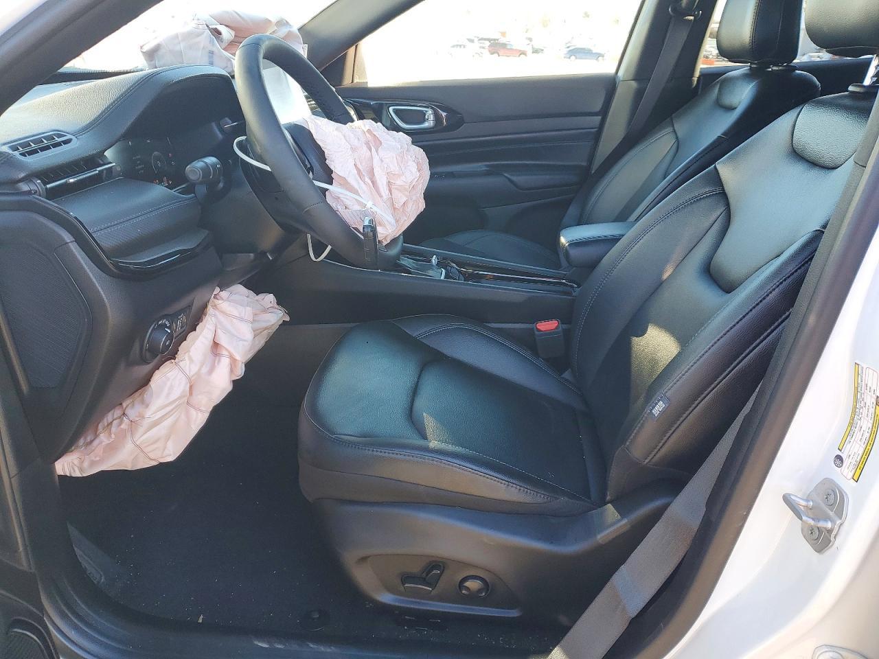 2025 Jeep Compass Limited - zdjęcie 7