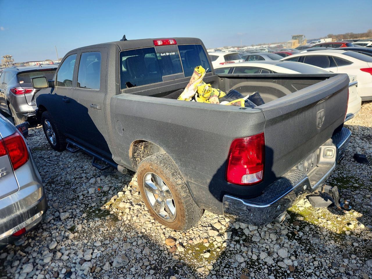2017 Ram 1500 Slt - zdjęcie 2