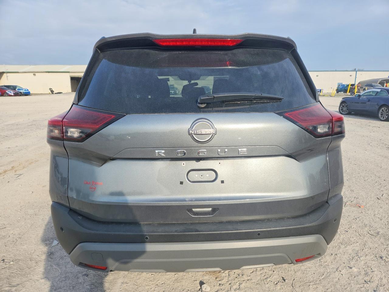 2023 Nissan Rogue S - zdjęcie 6