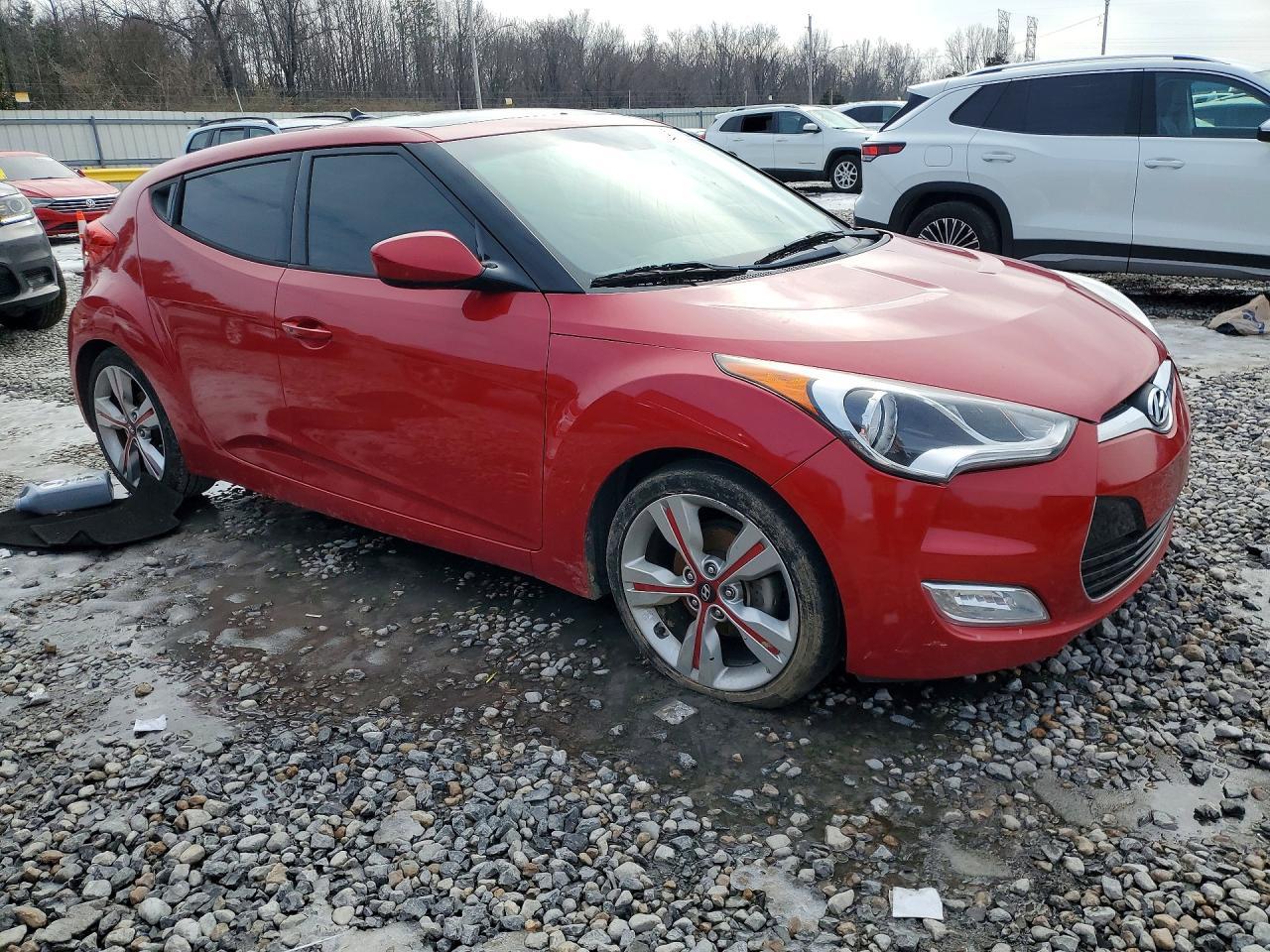 2017 Hyundai Veloster - zdjęcie 4