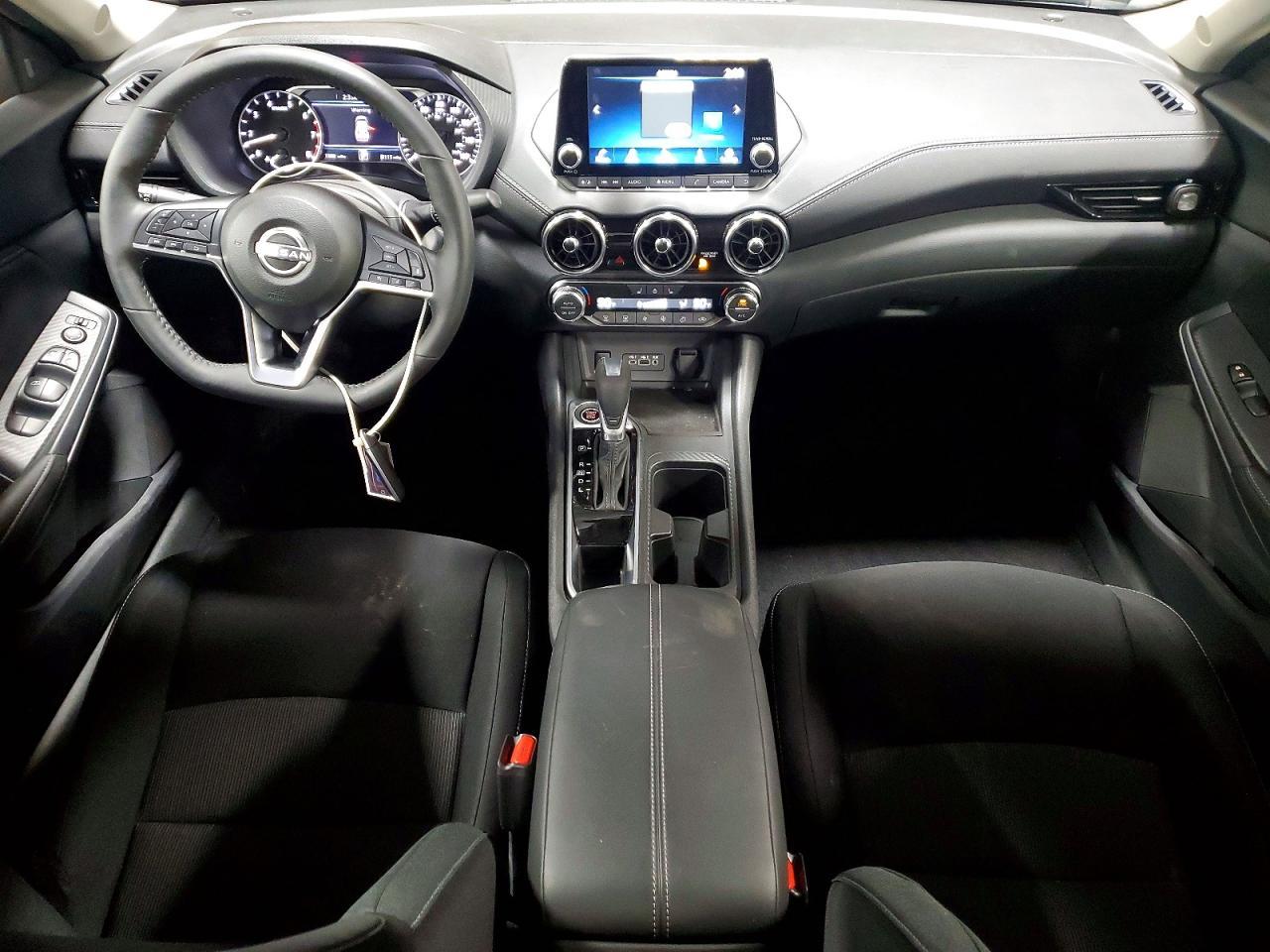 2025 Nissan Sentra Sv - zdjęcie 8