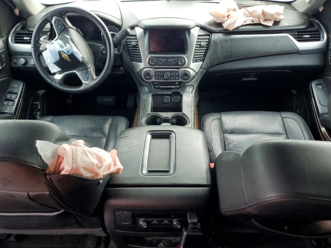 2017 Chevrolet Suburban K1500 Lt - zdjęcie 8