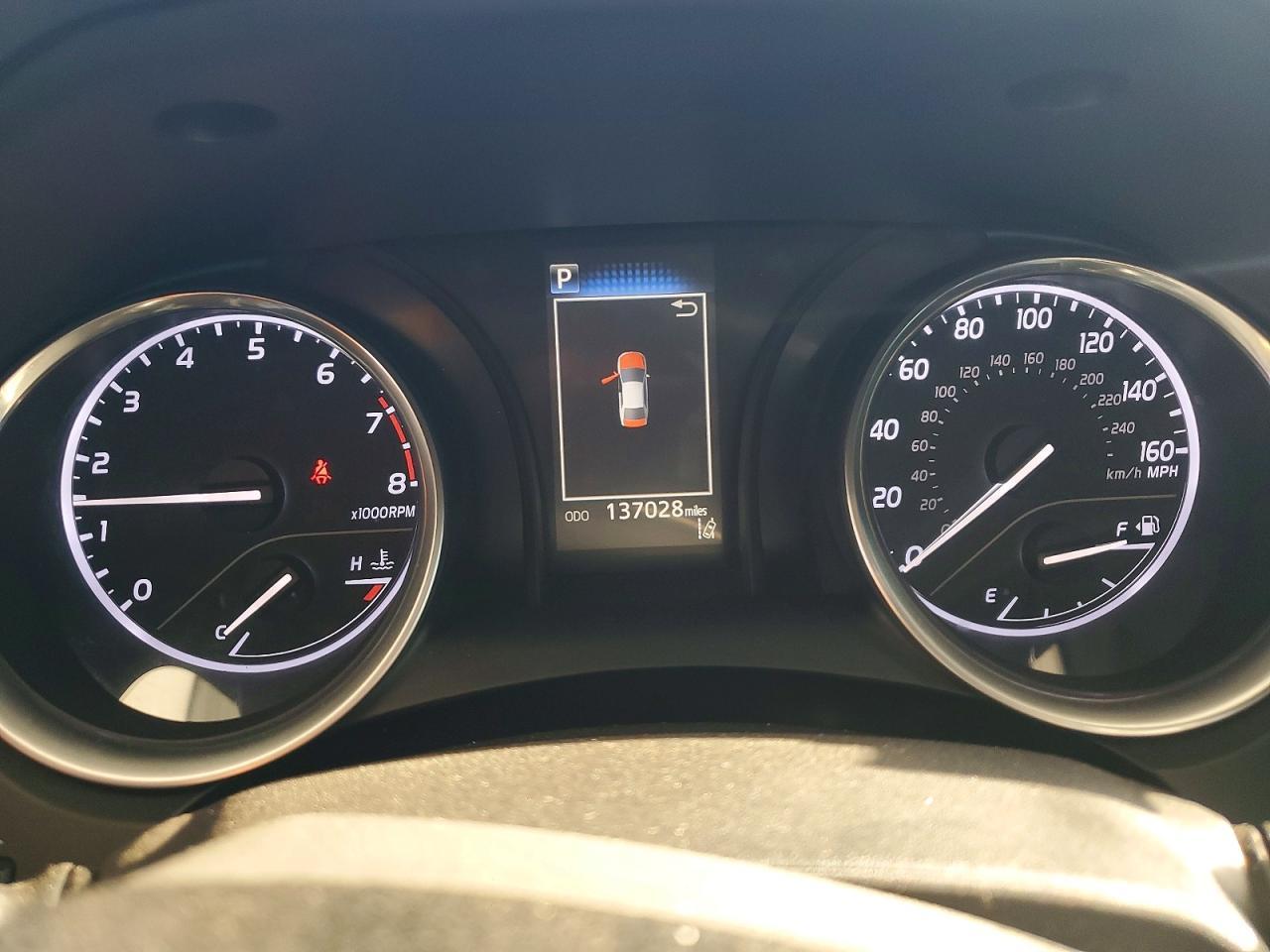 2018 Toyota Camry Le - zdjęcie 9