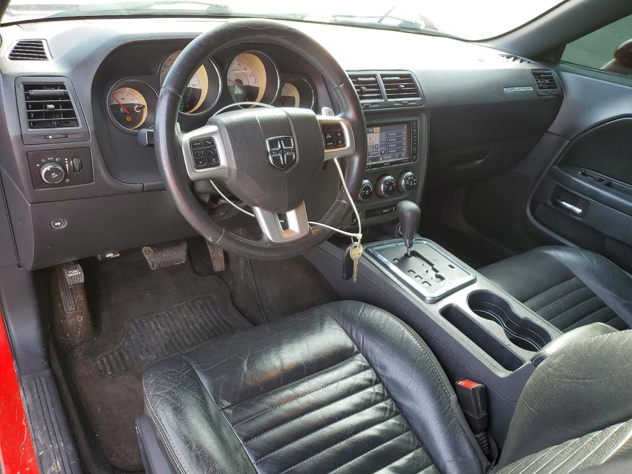 2014 Dodge Challenger R/T - zdjęcie 8