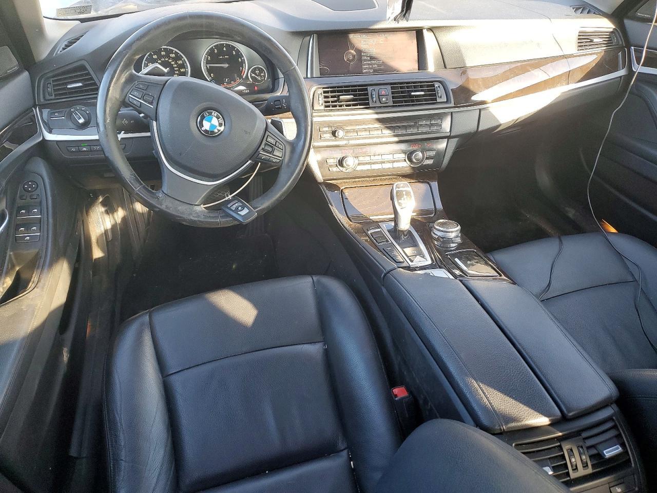 2016 BMW 528 Xi - zdjęcie 8