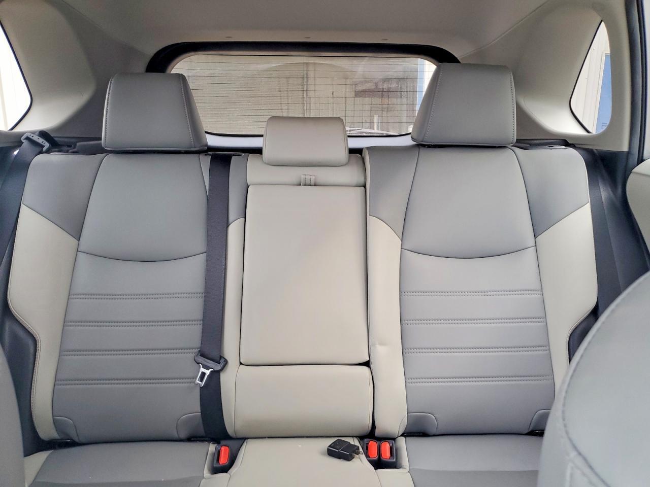 2021 Toyota Rav4 Xle Premium - zdjęcie 10