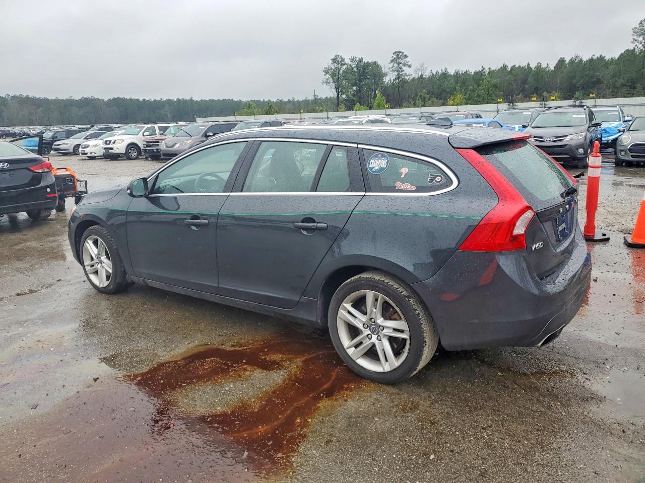 2015 Volvo V60 Premier+ - zdjęcie 2
