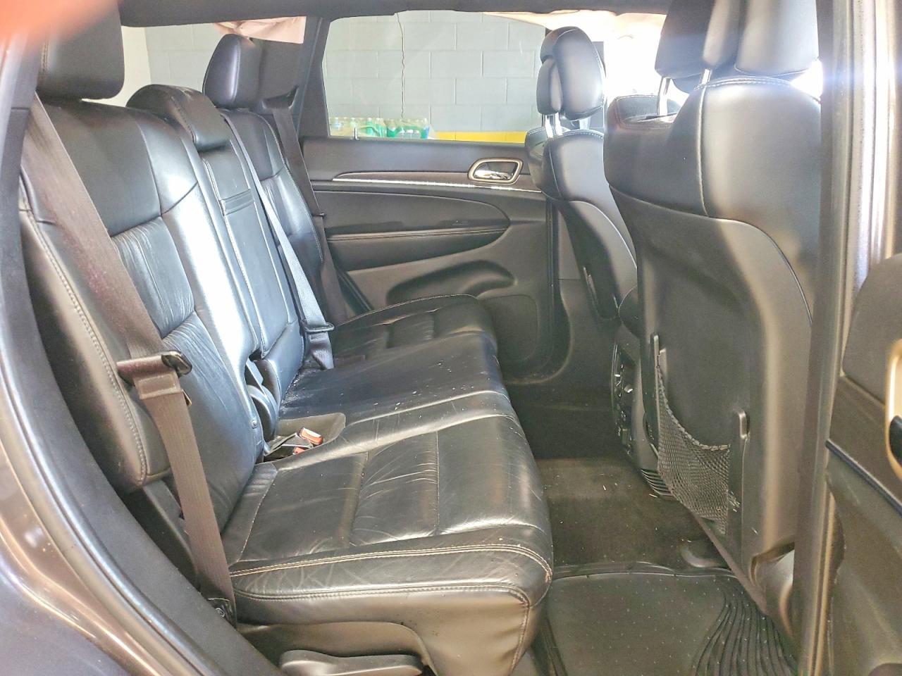 2015 Jeep Cherokee - zdjęcie 11