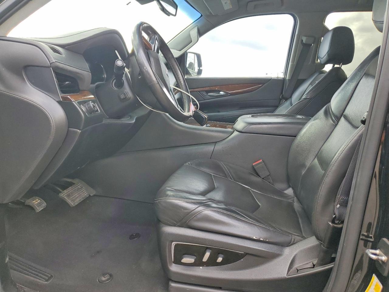 2019 Cadillac Escalade - zdjęcie 7