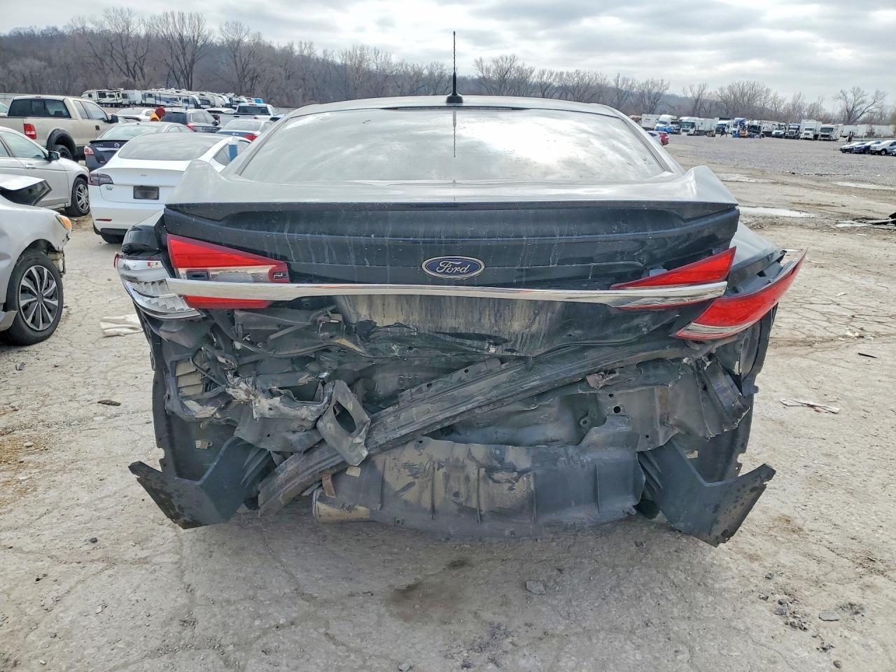 2017 Ford Fusion Se - zdjęcie 6