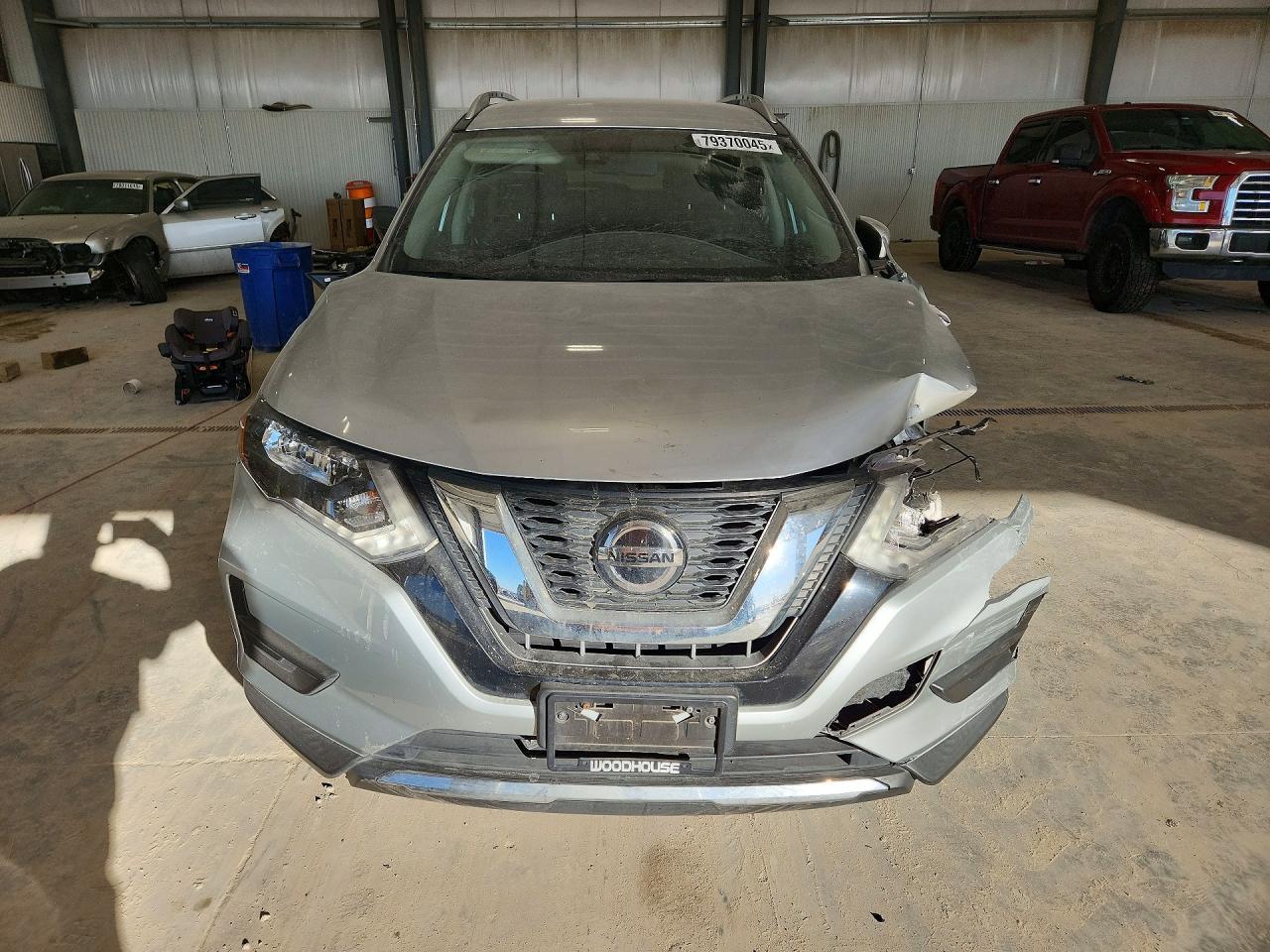 2020 Nissan Rogue Sv - zdjęcie 5