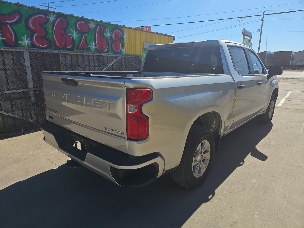 2019 Chevrolet Silverado C1500 Custom - zdjęcie 4