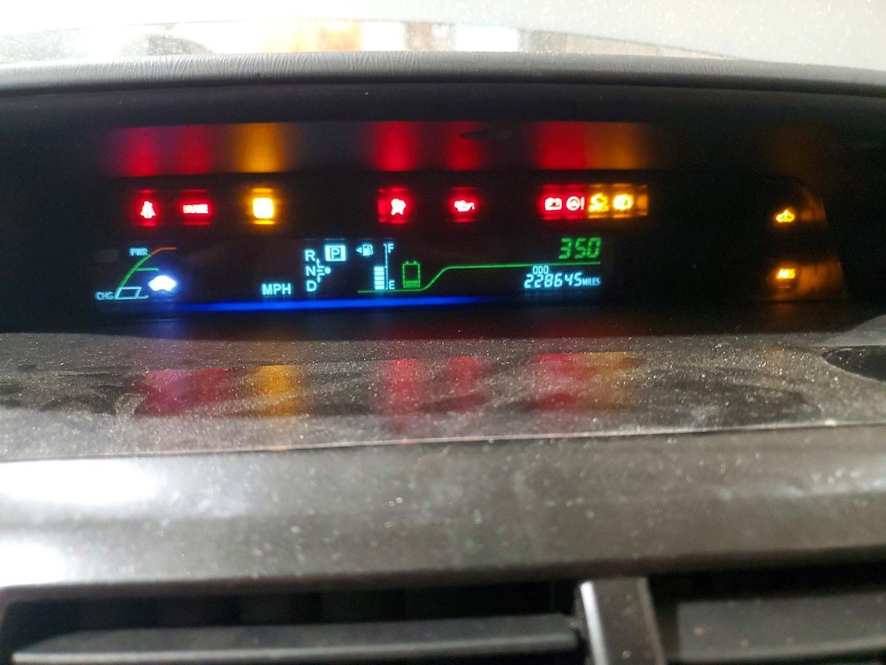 2013 Toyota Prius V Three - zdjęcie 9