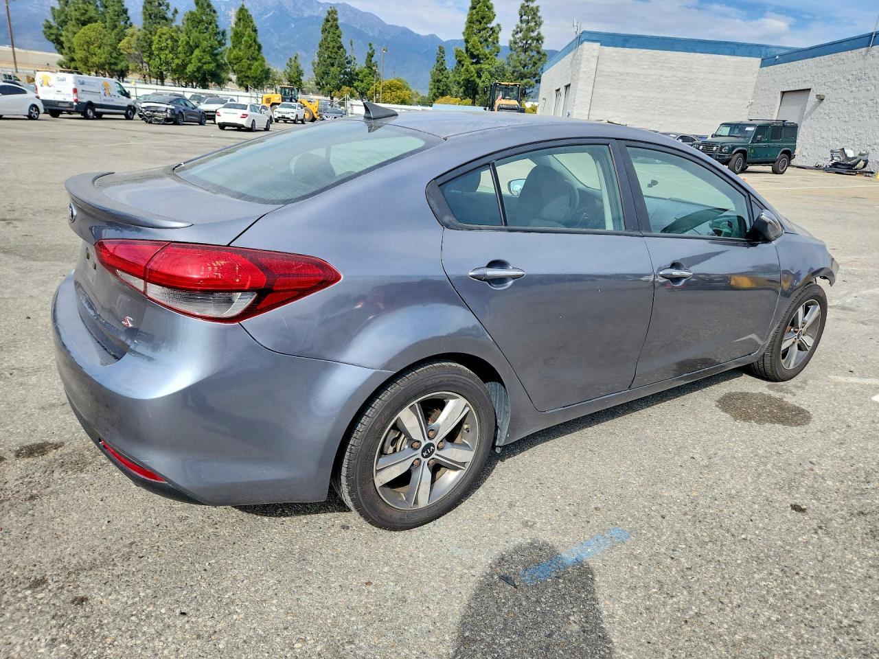 2018 Kia Forte Lx - zdjęcie 3