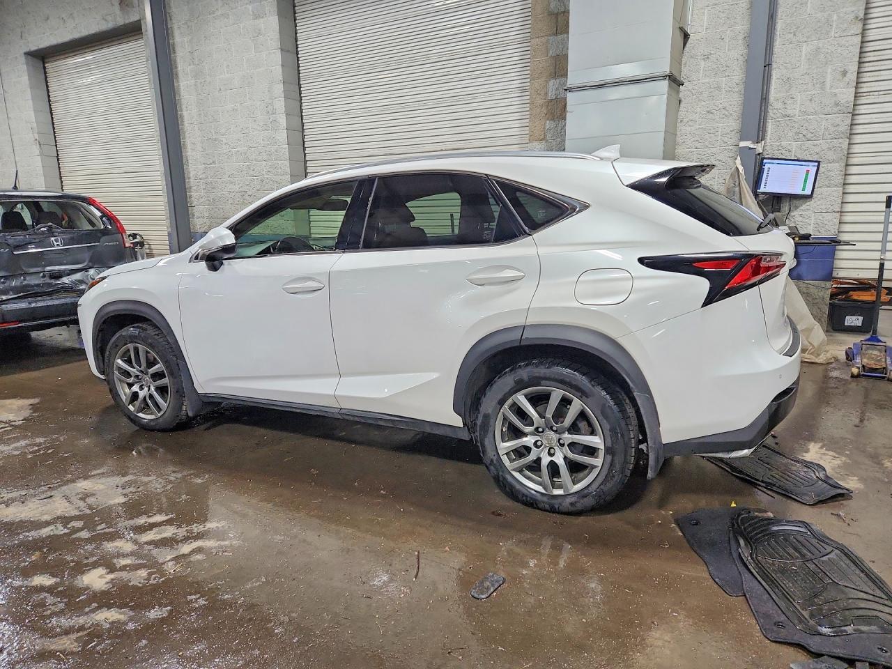 2016 Lexus Nx 200T Base - zdjęcie 2