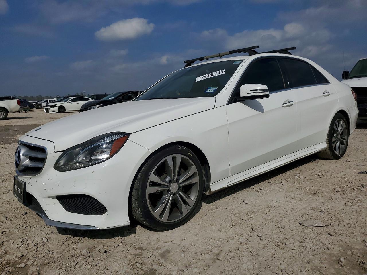 2016 Mercedes-Benz E 350 - zdjęcie główne