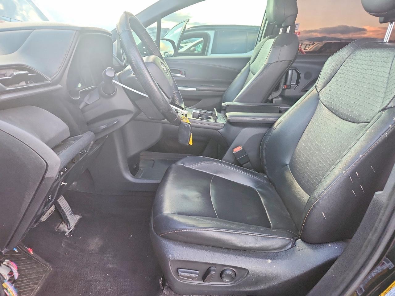 2022 Toyota Sienna Xle - zdjęcie 7