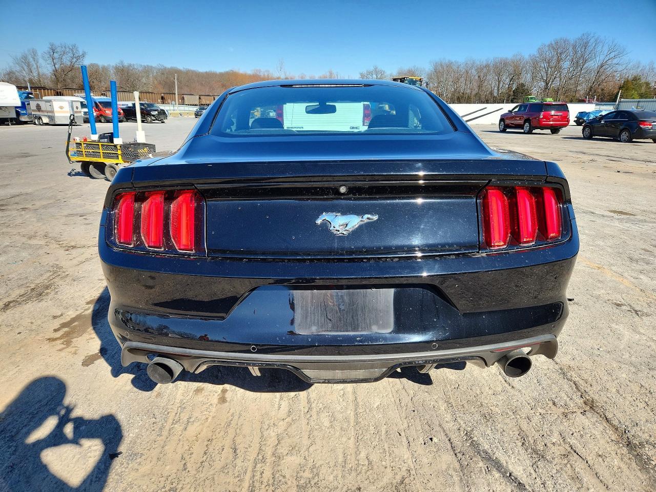 2017 Ford Mustang - zdjęcie 6