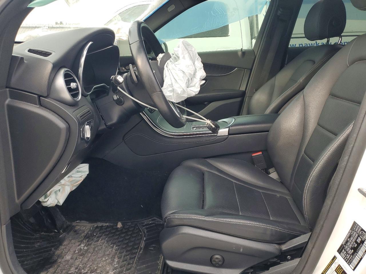 2020 Mercedes-Benz Glc 300 4Matic - zdjęcie 7