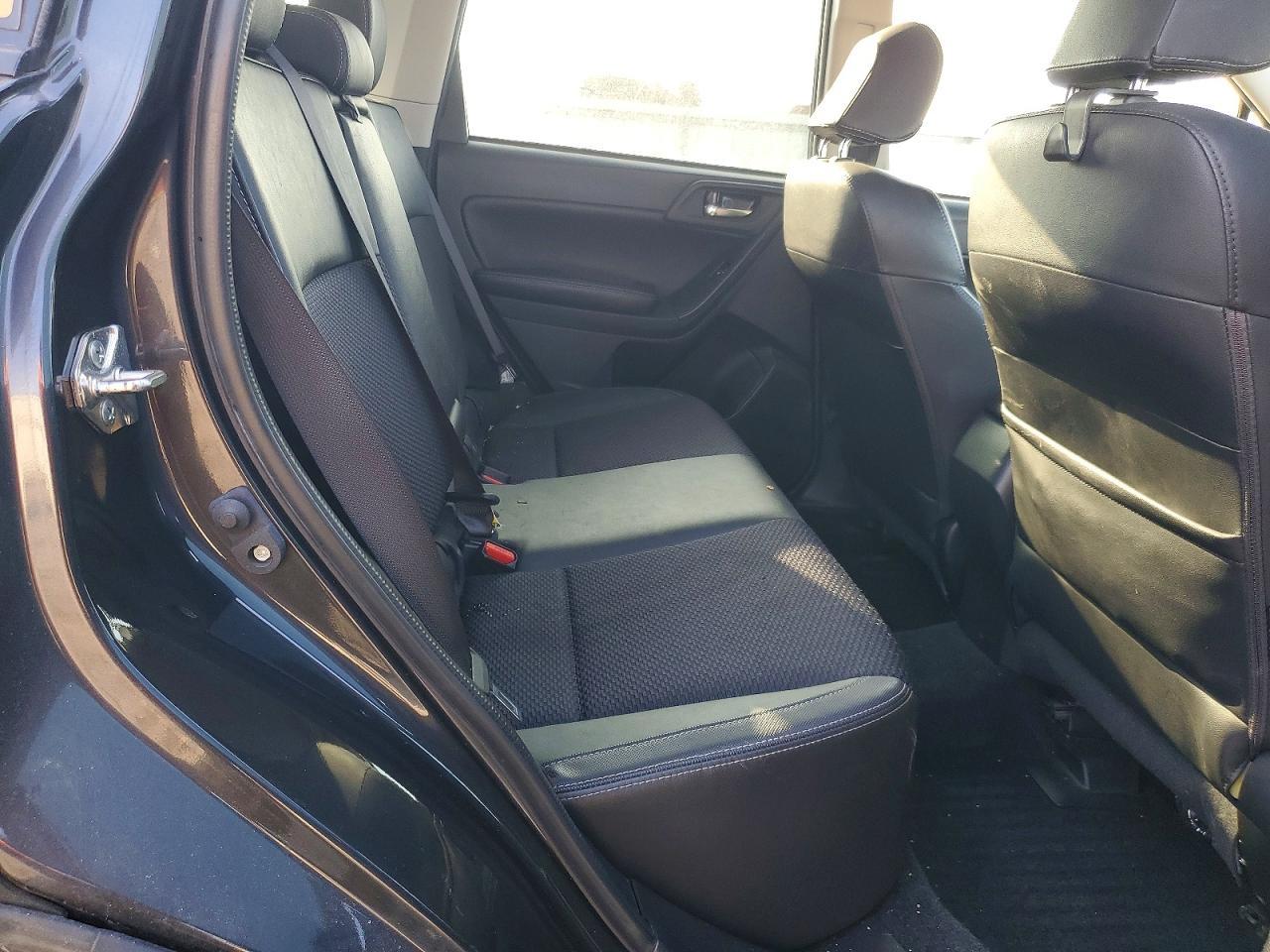 2018 Subaru Forester 2.5I Premium - zdjęcie 11