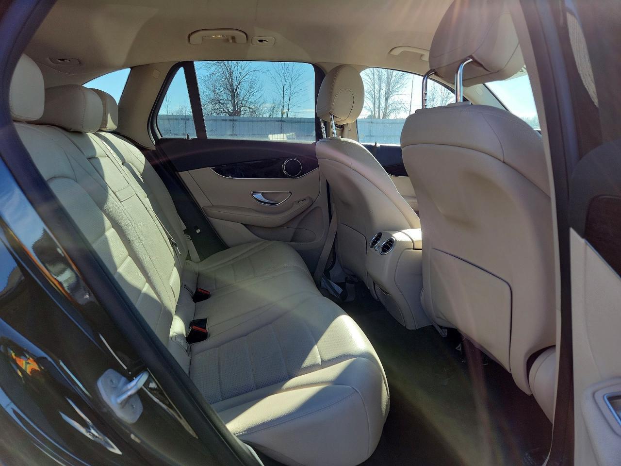 2016 Mercedes-Benz Glc 300 4Matic - zdjęcie 10