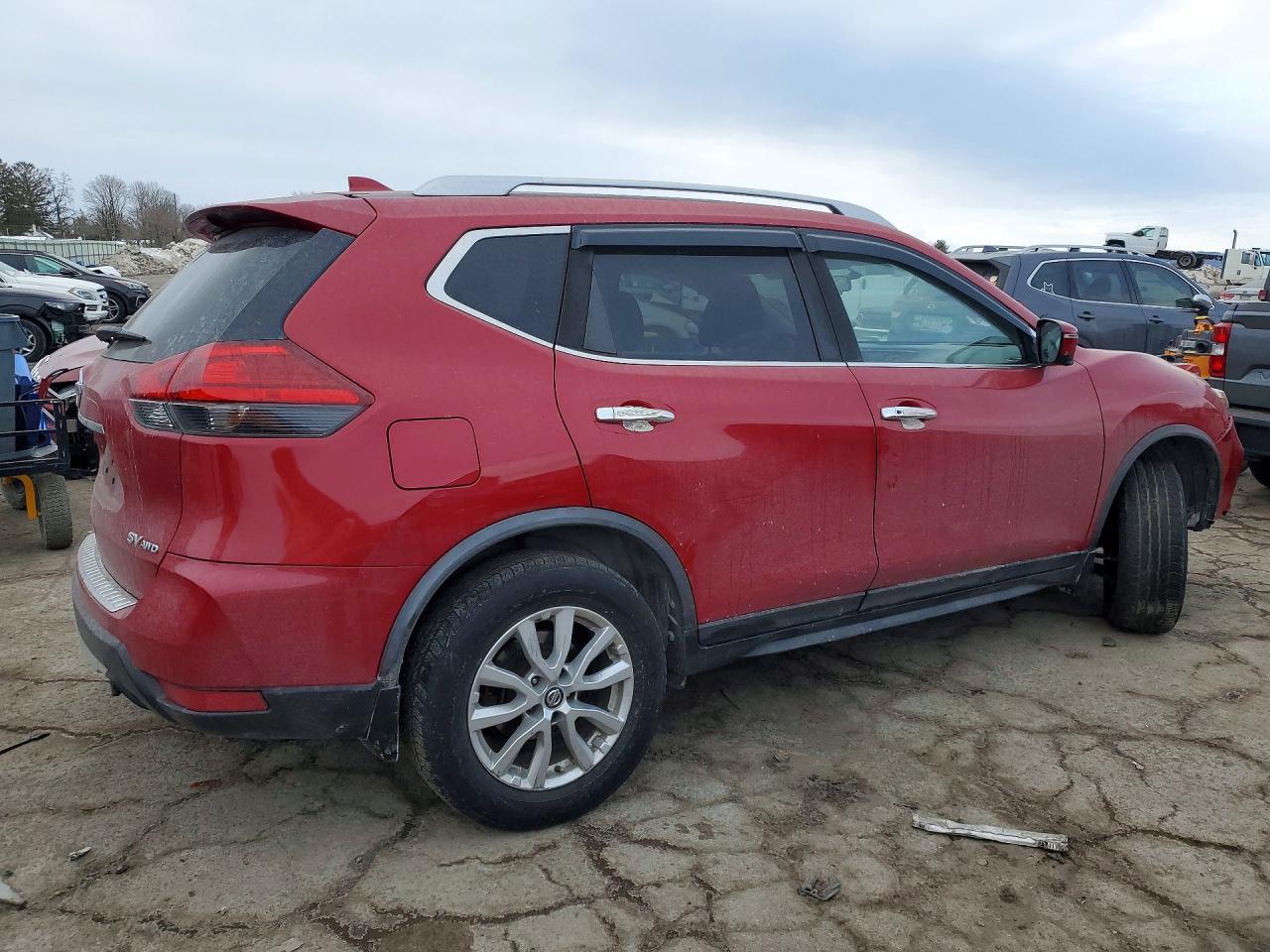 2017 Nissan Rogue S - zdjęcie 3