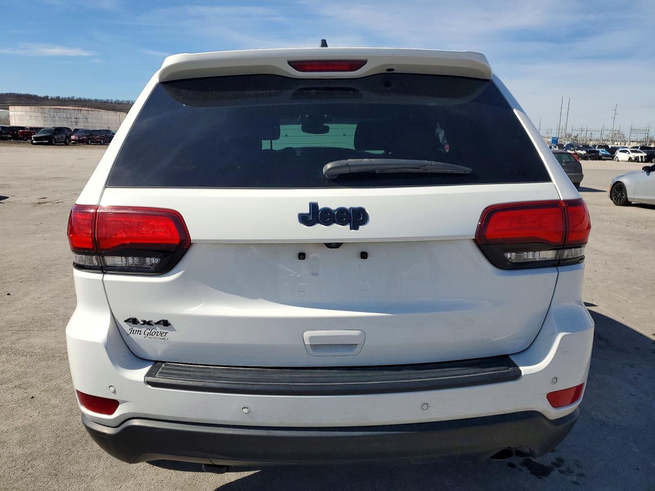2018 Jeep Grand Cherokee Laredo - zdjęcie 6
