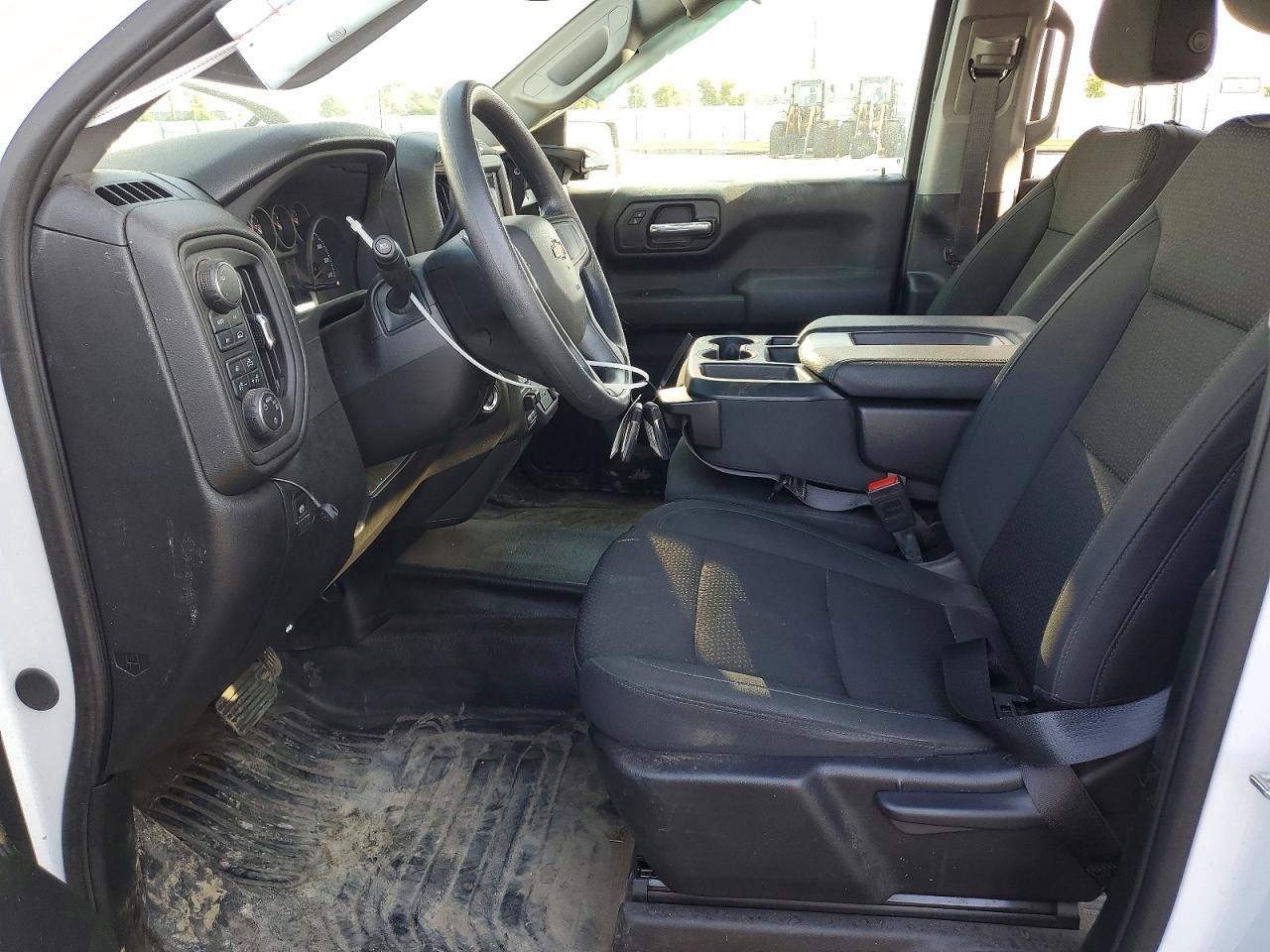 2025 Chevrolet Silverado K1500 - zdjęcie 7