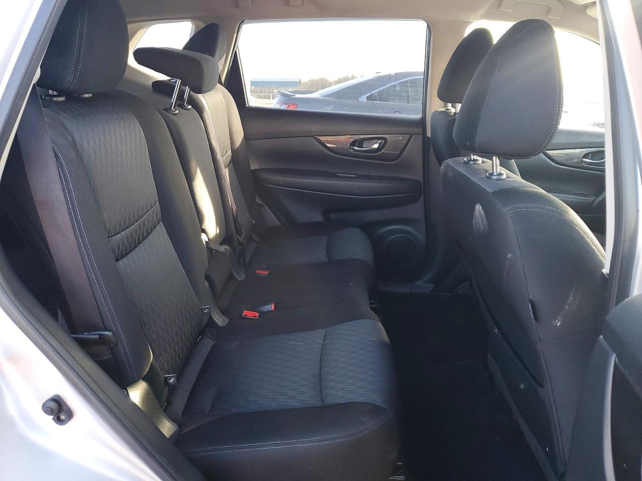 2020 Nissan Rogue Sv - zdjęcie 11