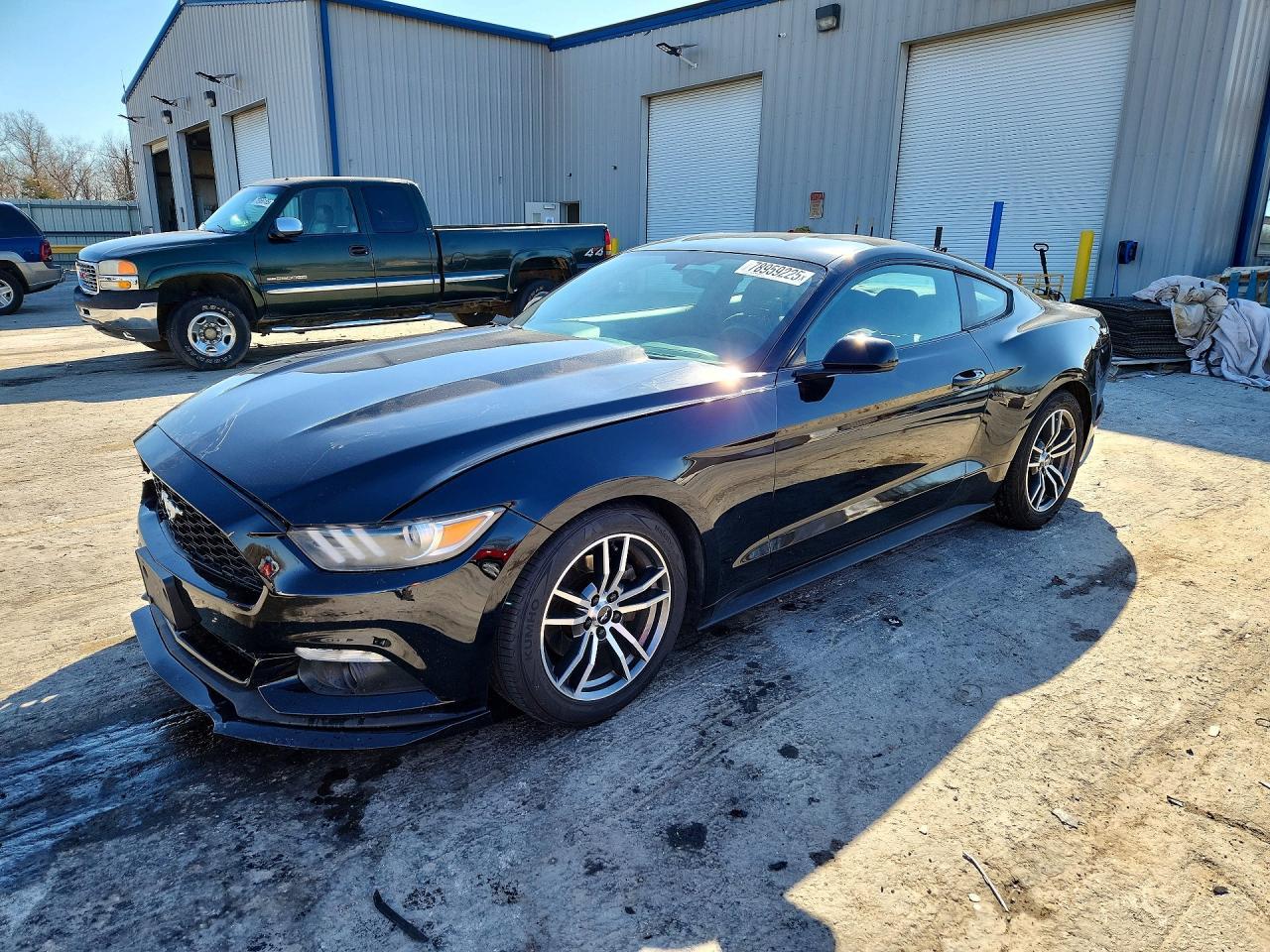 2017 Ford Mustang - zdjęcie główne