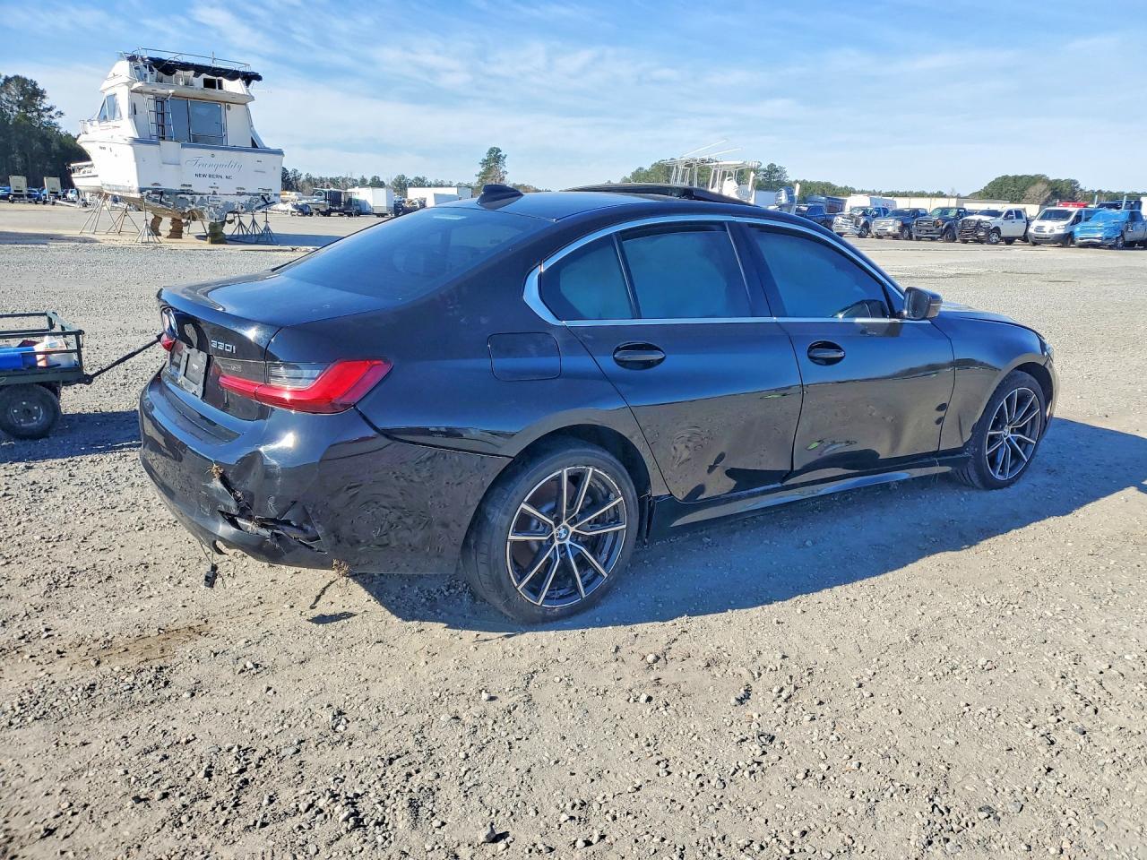 BMW Seria 3 - zdjęcie 3