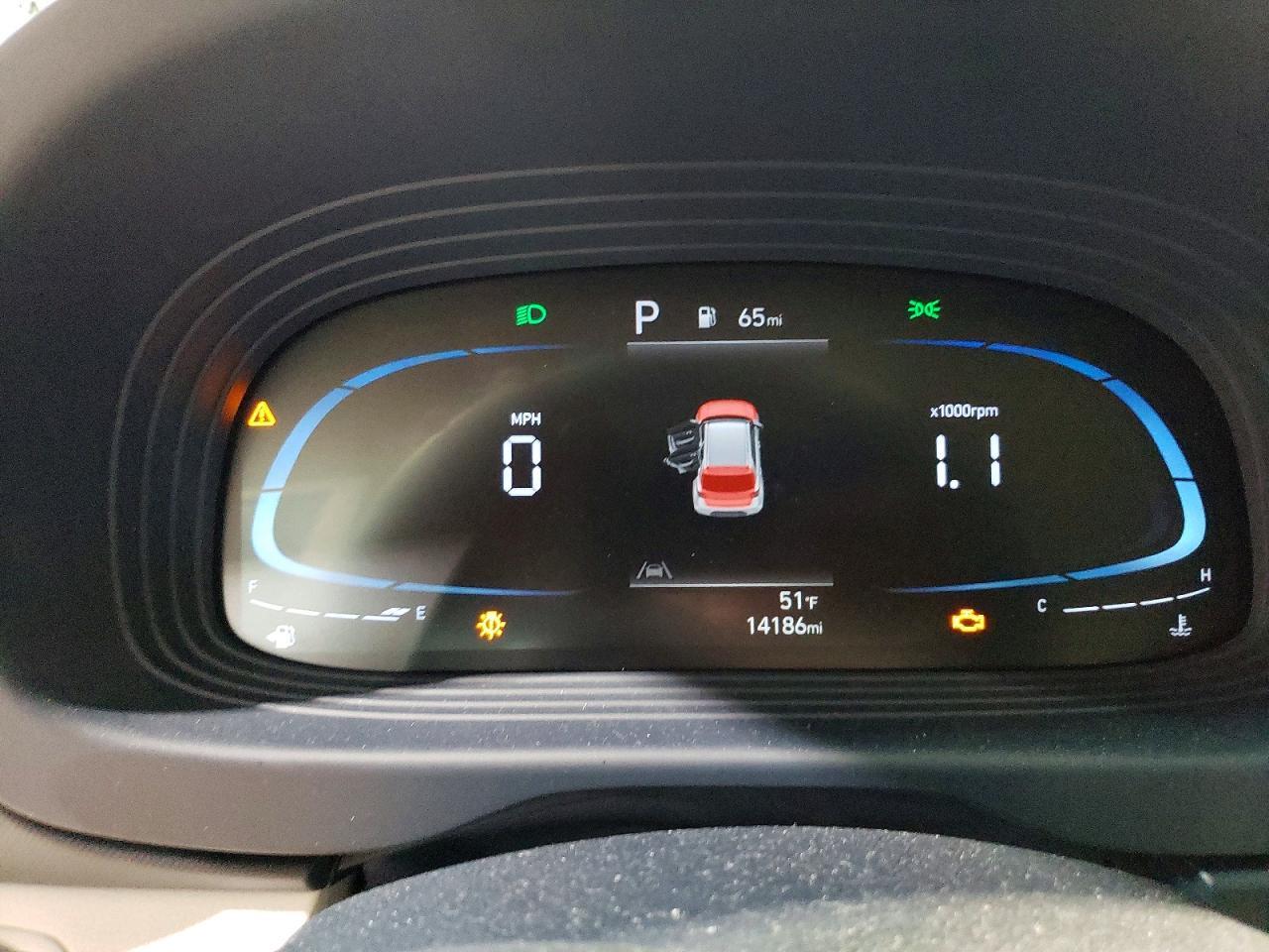 2025 Hyundai Venue Sel - zdjęcie 9