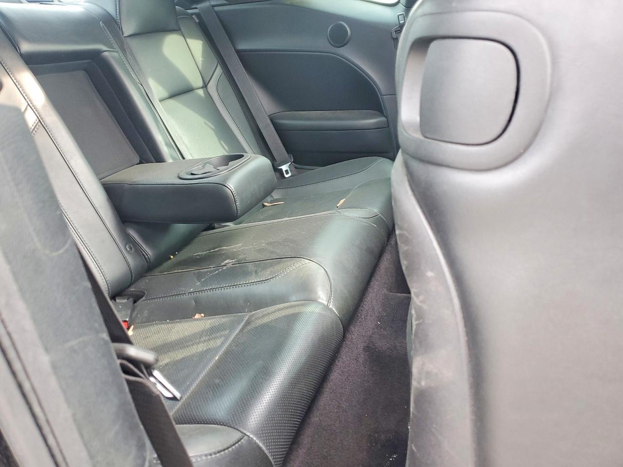 2016 Dodge Challenger Sxt - zdjęcie 10