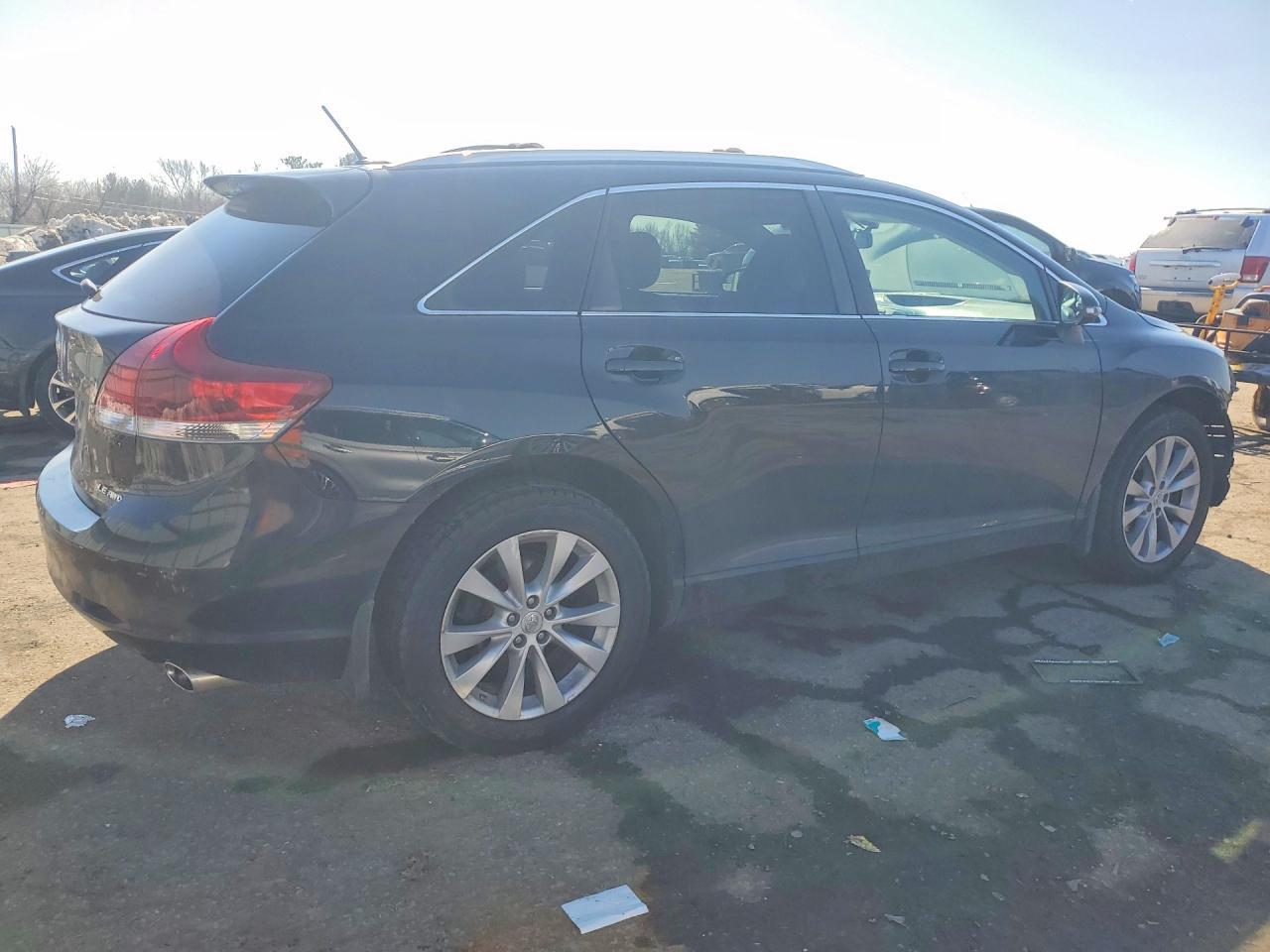 2013 Toyota Venza Le - zdjęcie 3